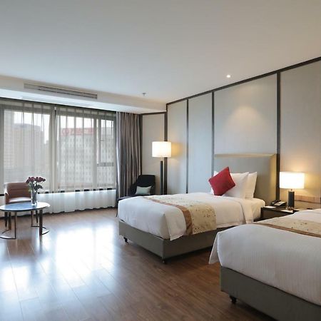 Ramada Shanghai Songjiang Exterior photo