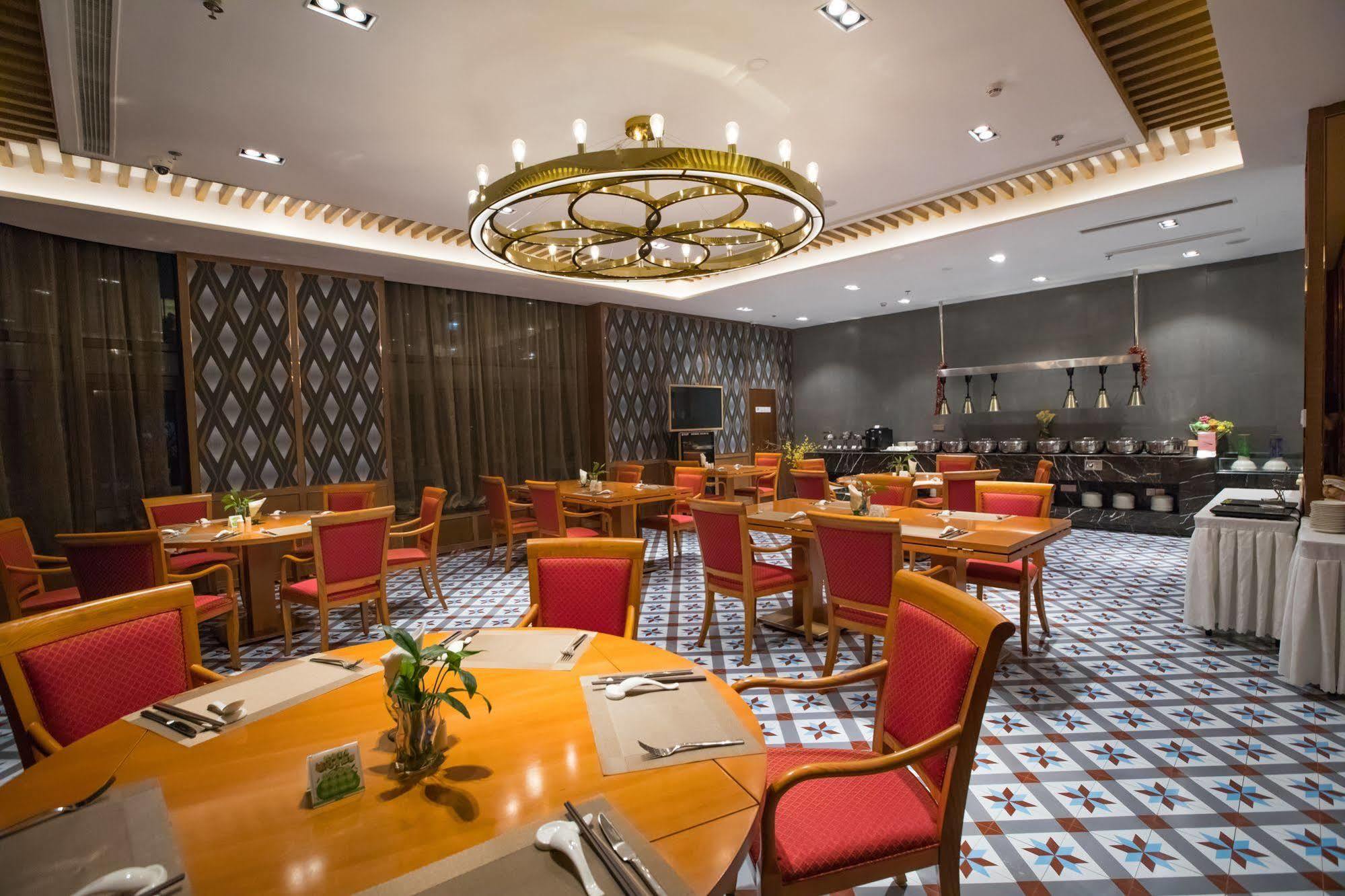 Ramada Shanghai Songjiang Exterior photo